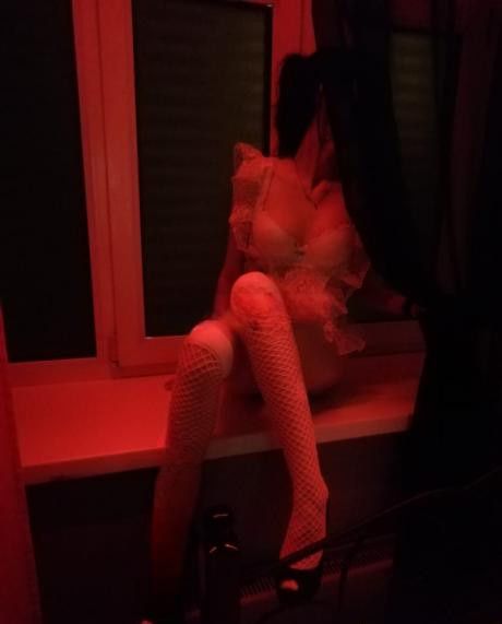 Индивидуалка Милана Ленинский Фотография 