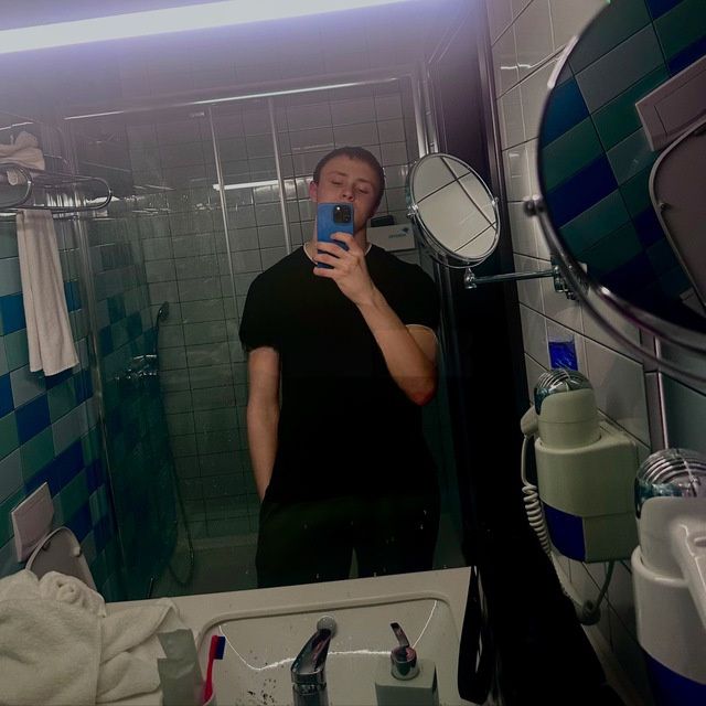 Мужчина Алекс Калининский Фотография 