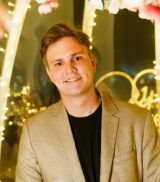 Миниатюра Мужчина Пупсик Вирт Октябрьский Фотография 