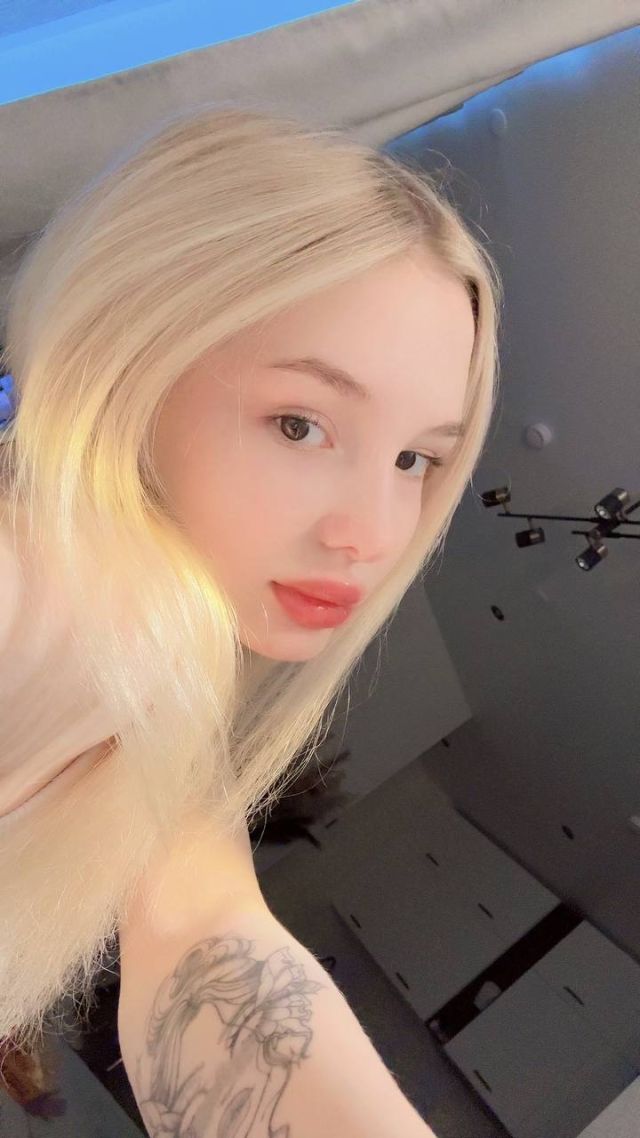 Индивидуалка Карина Центральный Фотография 